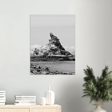 Load image into Gallery viewer, Howling Wolf Aluminum Print